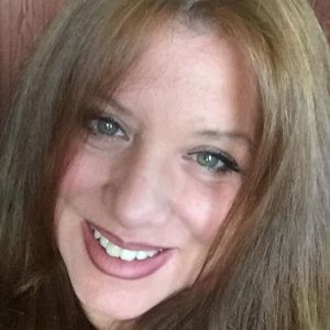 Meet your Posher, Debbi